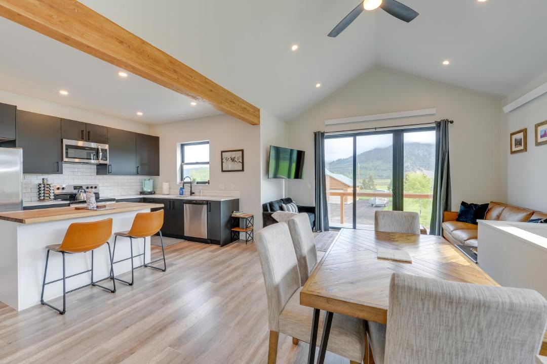 Photo of Others in Alpine