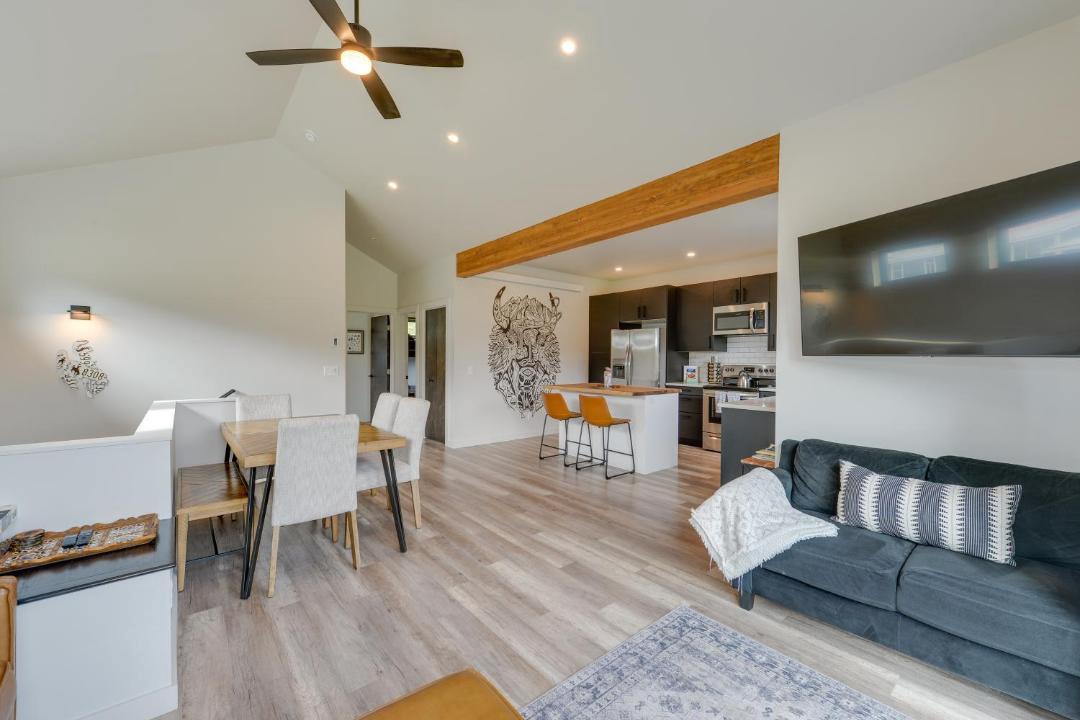 Photo of Others in Alpine