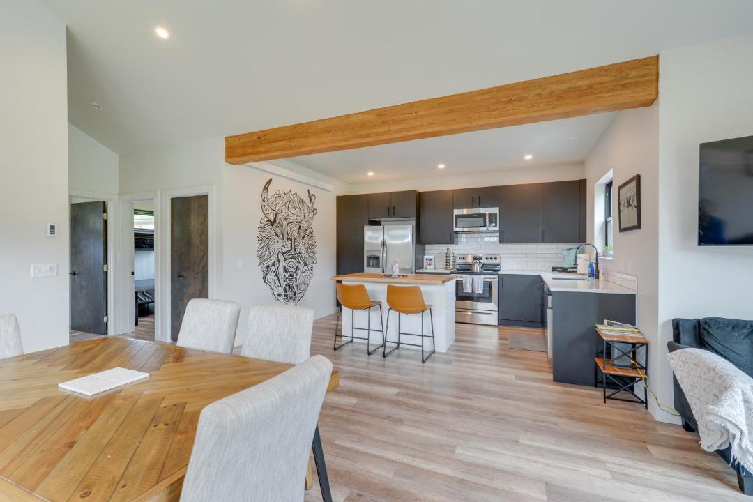 Photo of Others in Alpine