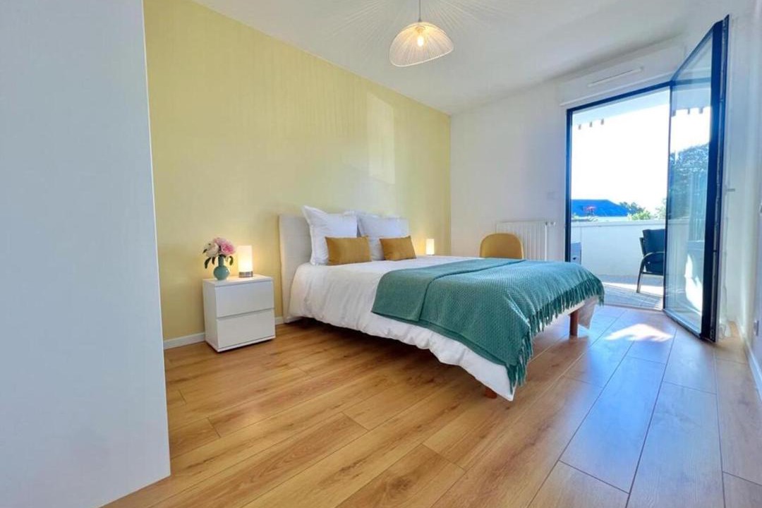 Photo of Bedroom in Lanester