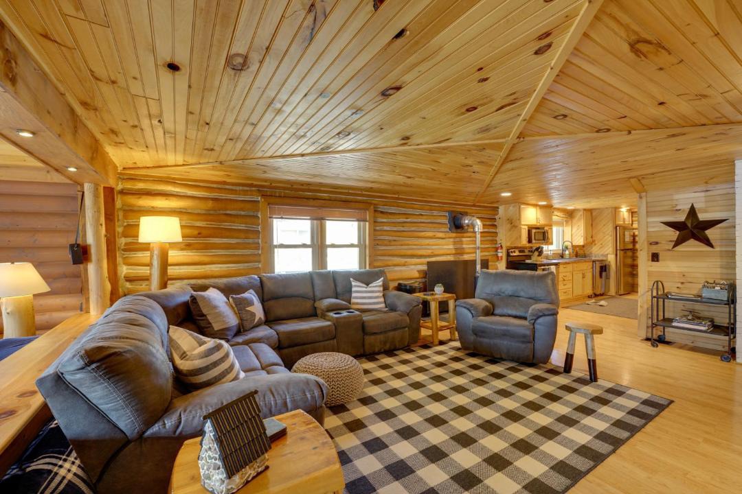 Photo of Livingroom in Tustin