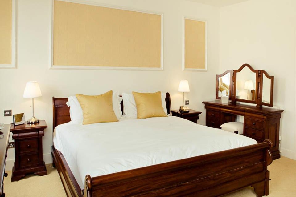 Photo of Bedroom in Bicester