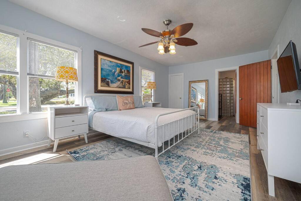 Photo of Bedroom in Rockport
