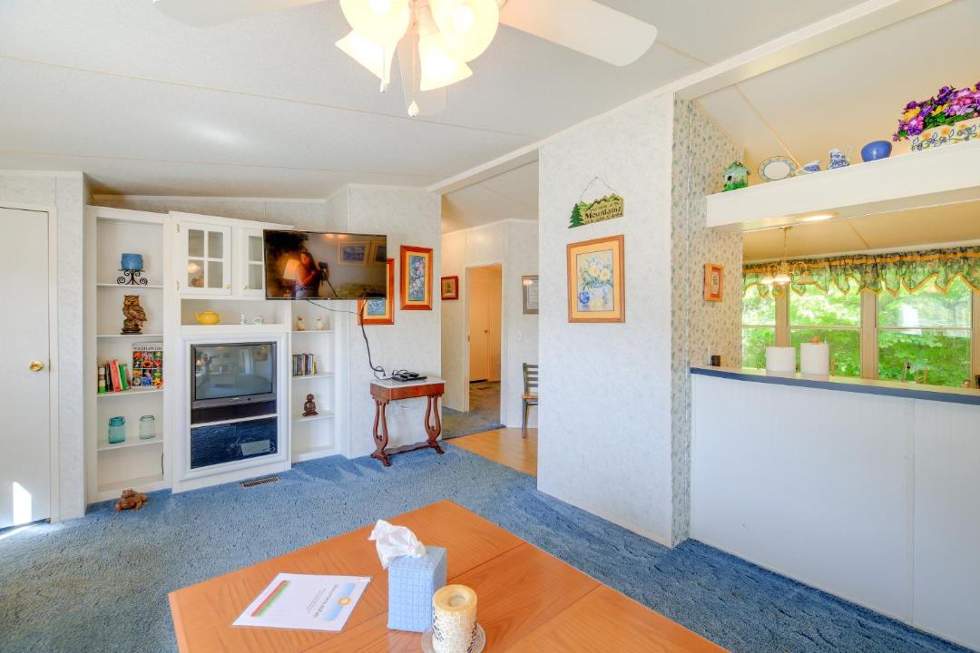 Photo of Others in Burks Fork