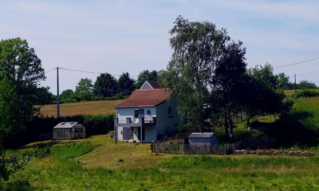 Photo of Buildings in Saint-Aubin-en-Charollais