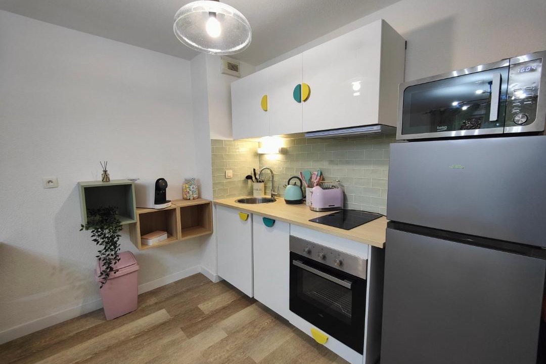 Photo of Kitchen in Saint - Martin - du - Touch