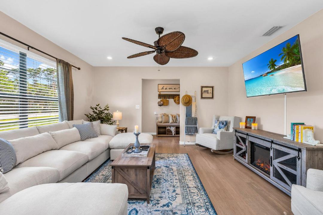 Photo of Livingroom in Palm Beach Country Estates