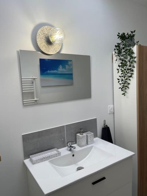 Photo of Bathroom in La Ferte-Gaucher