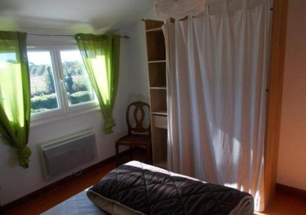 Photo of Bedroom in Plourivo