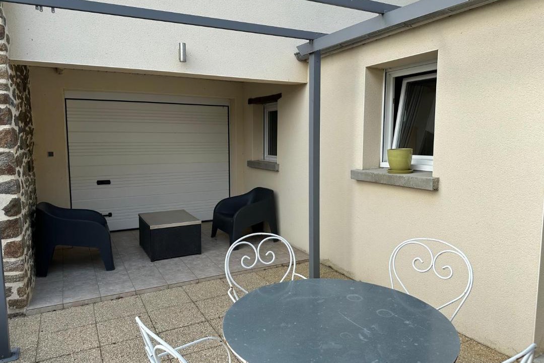 Photo of Patio Balcony in Miniac-Morvan