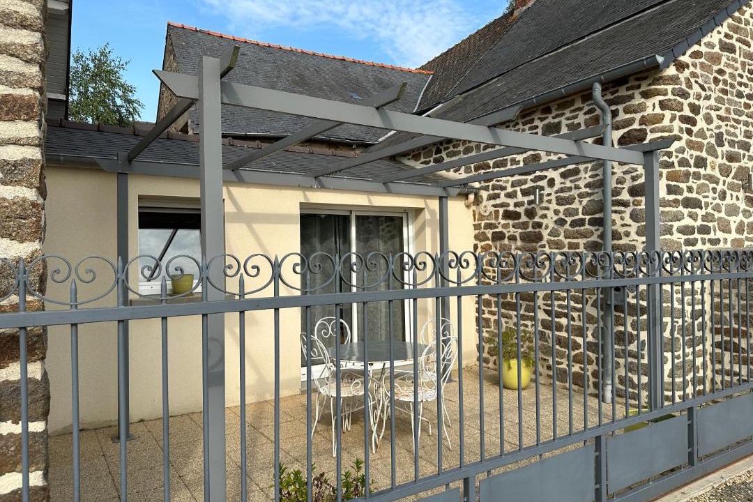 Photo of Others in Miniac-Morvan