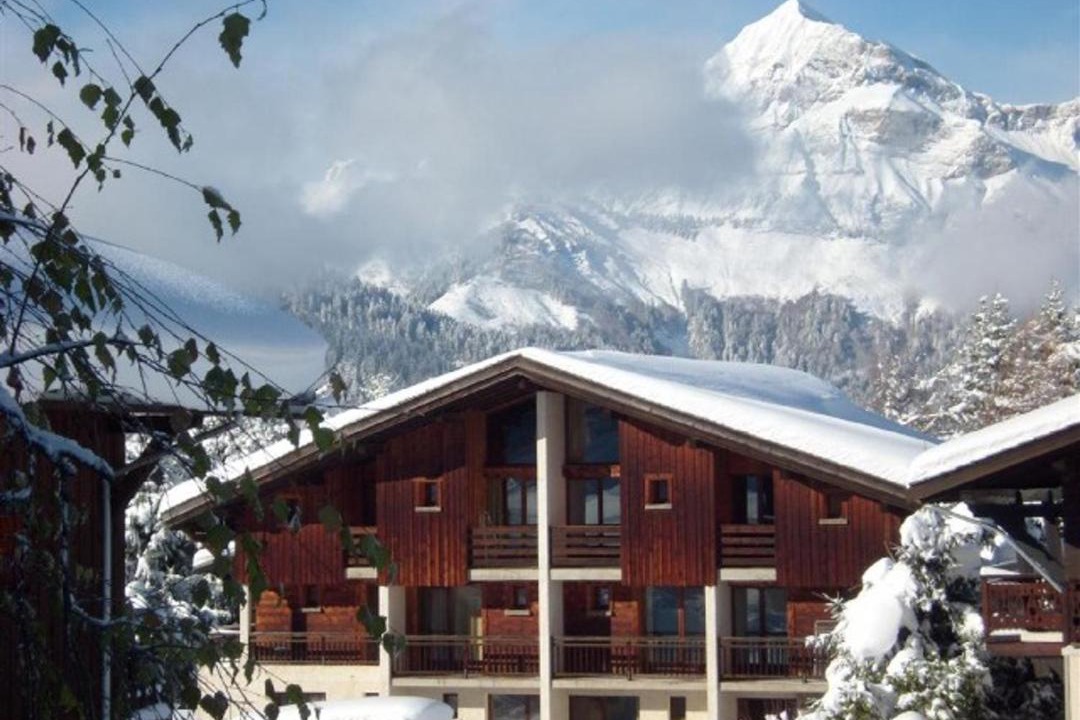 Photo of Buildings in Crest-Voland