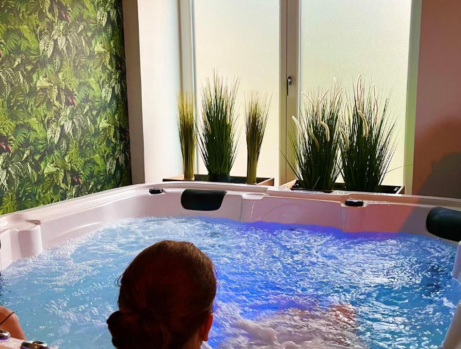 Photo of Others in Les Champs-Geraux