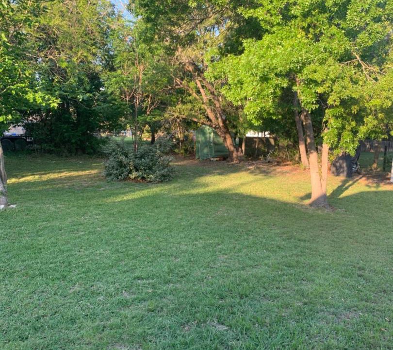 Photo of Others in Salado
