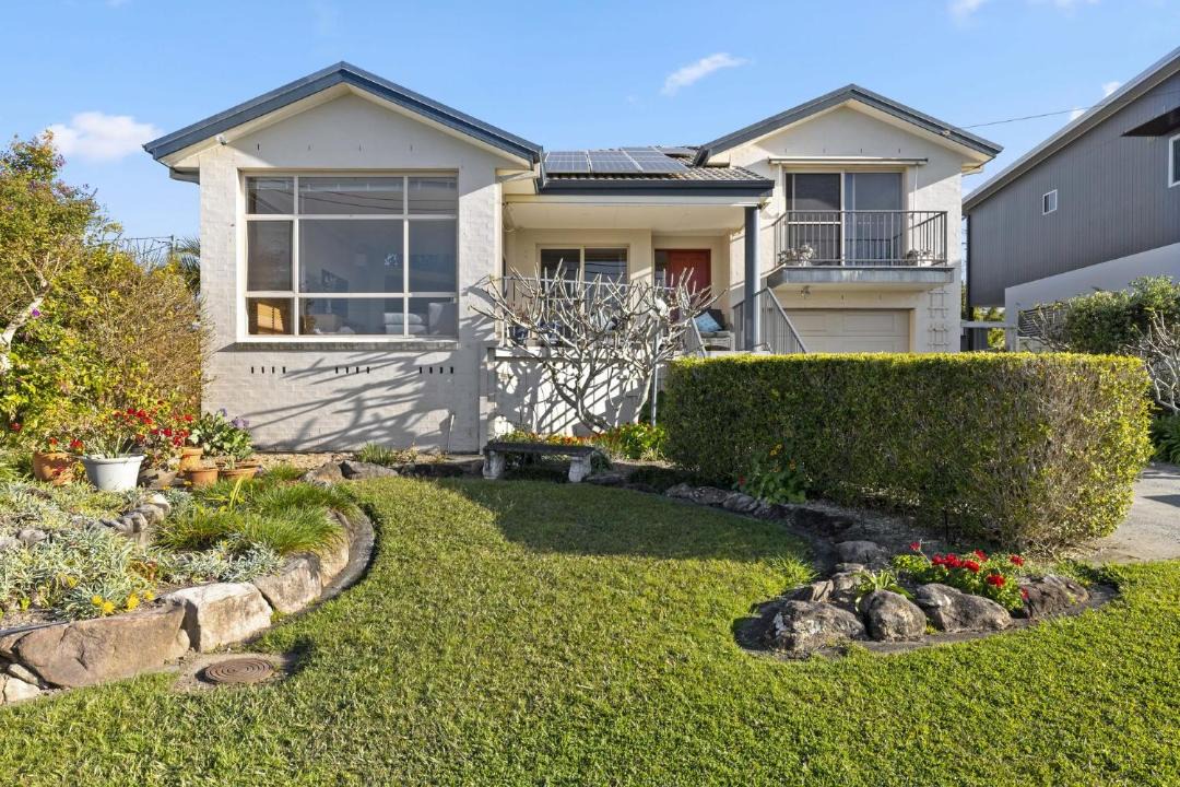 Photo of Buildings in Arrawarra Headland