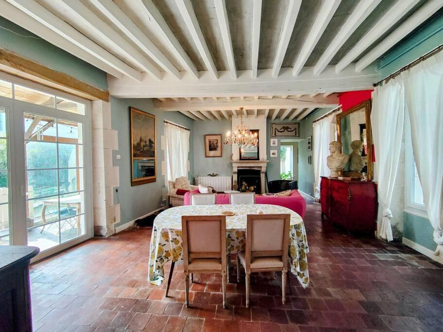 Photo of Others in Druyes-les-Belles-Fontaines