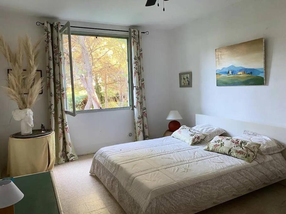 Photo of Bedroom in Gallician