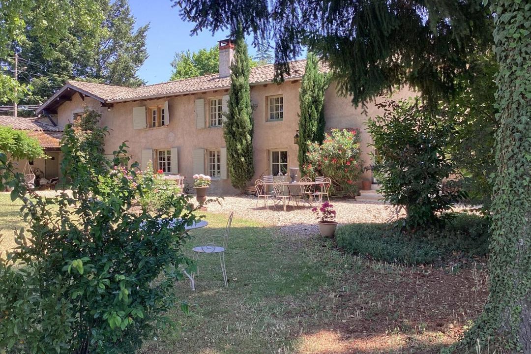 Photo of Others in Genouilleux