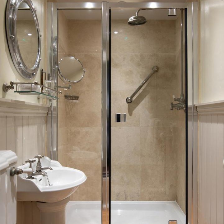 Photo of Bathroom in Sheffield Green