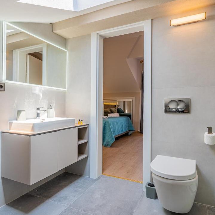 Photo of Bathroom in Cres