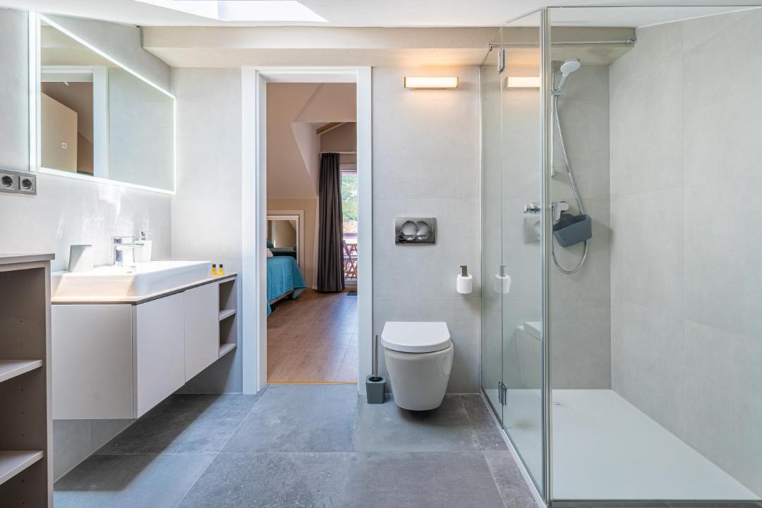 Photo of Bathroom in Cres
