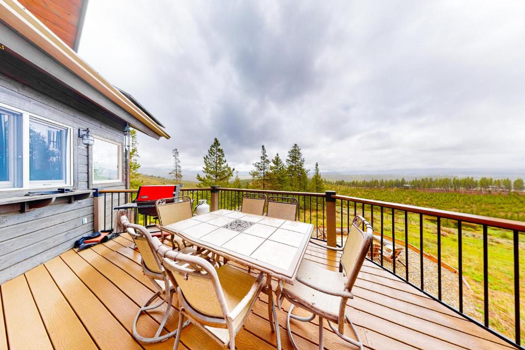 Photo of Patio Balcony in Granby