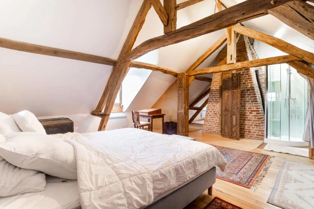 Photo of Bedroom in Arry