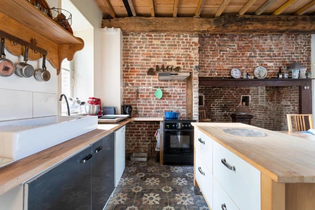 Photo of Kitchen in Arry