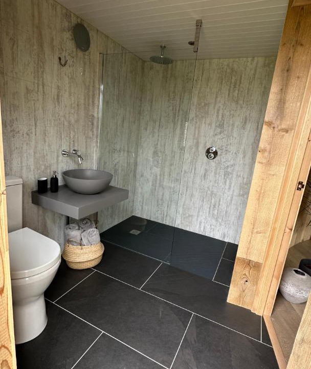 Photo of Others in Glanton