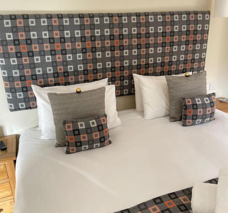 Photo of Others in Newcastle Emlyn