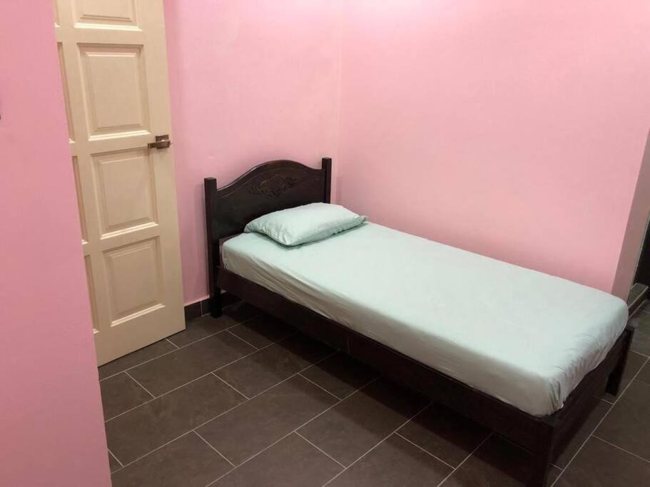 Photo of Bedroom in Penampang