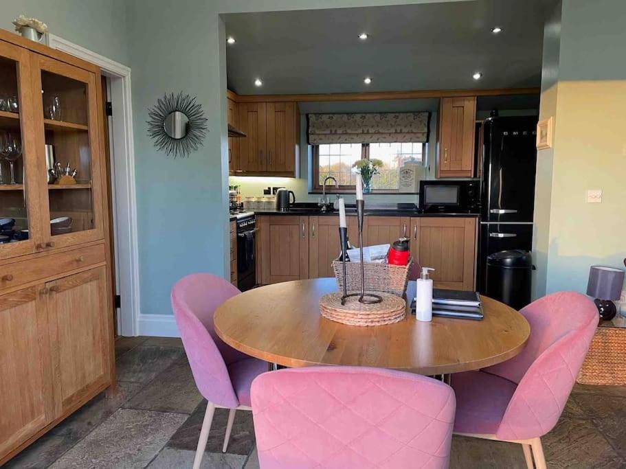 Photo of Livingroom in Ripley