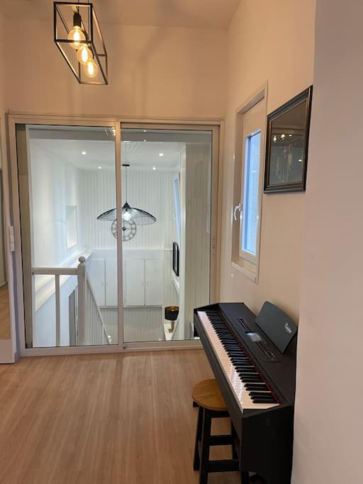 Photo of Others in Les 3 Cites