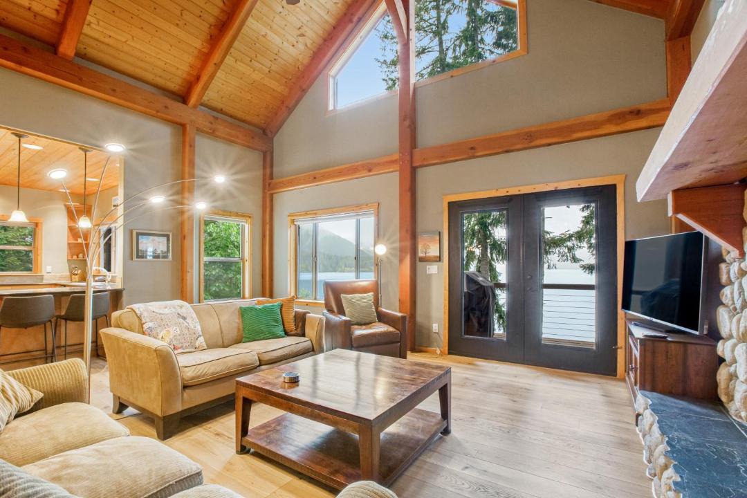 Photo of Others in Hoodsport