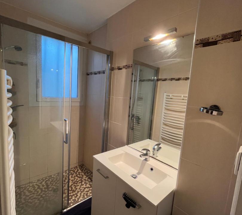 Photo of Bathroom in Nord - Gare