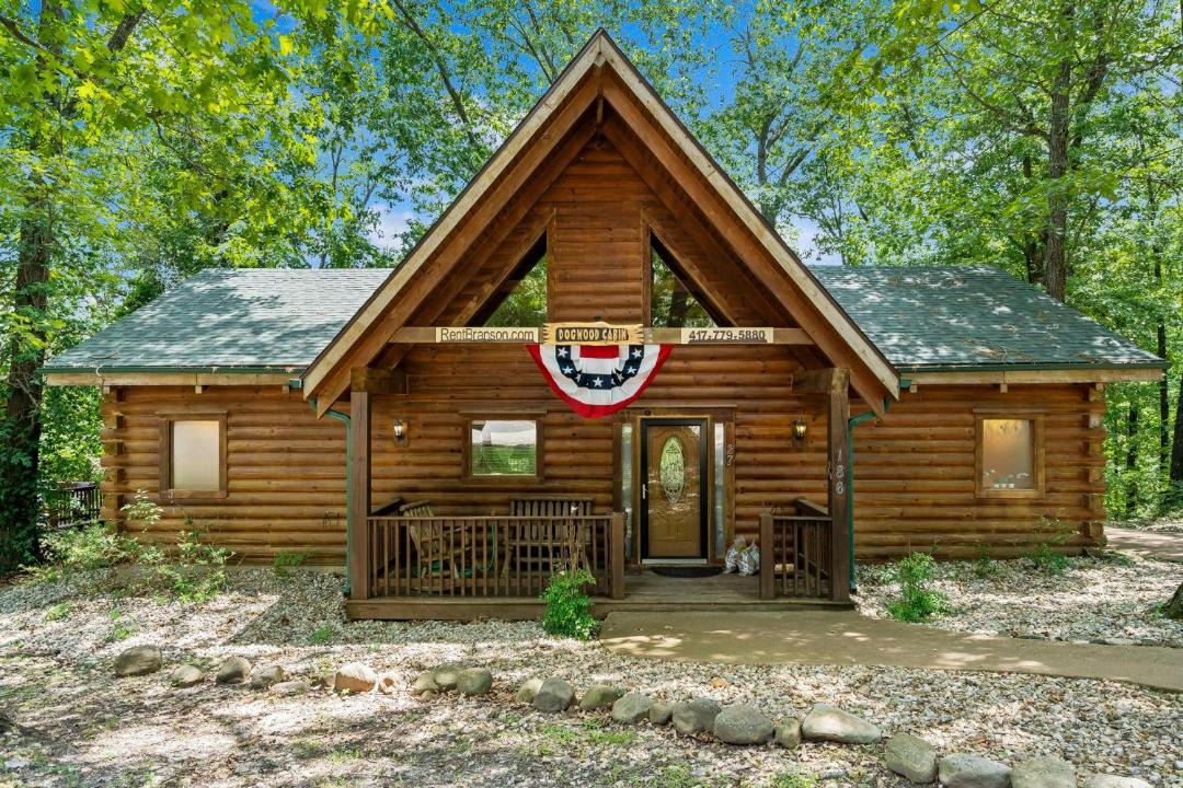 Photo of Buildings in Branson Cedars