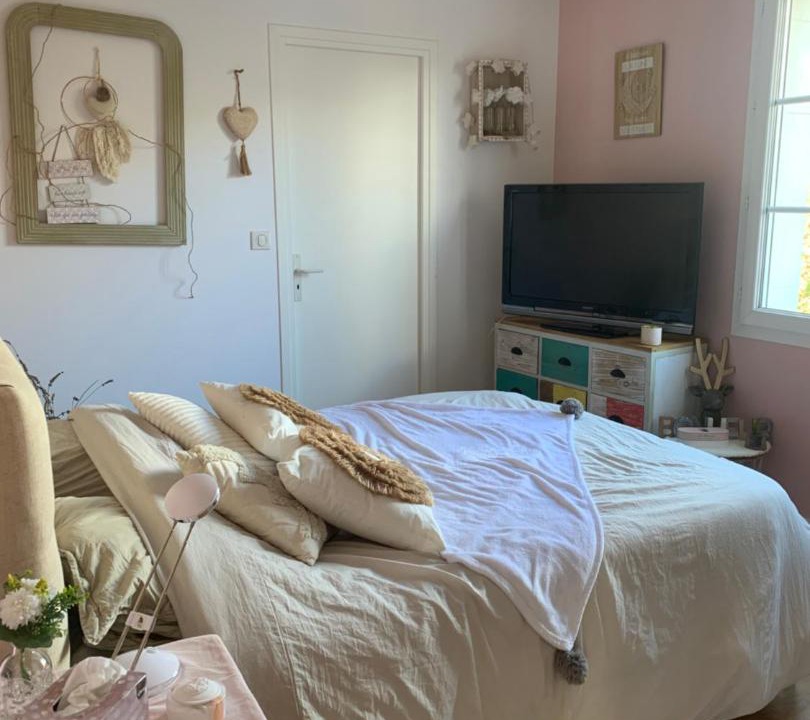 Photo of Others in Yvre-l'Eveque