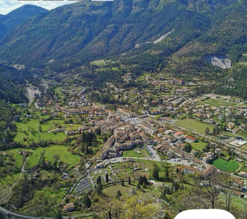 Photo of Others in Annot