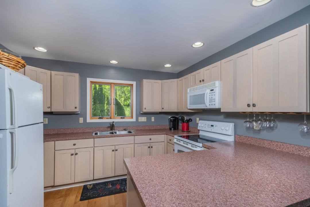 Photo of Others in Thayerville