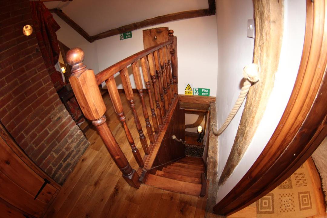 Photo of Others in Ash