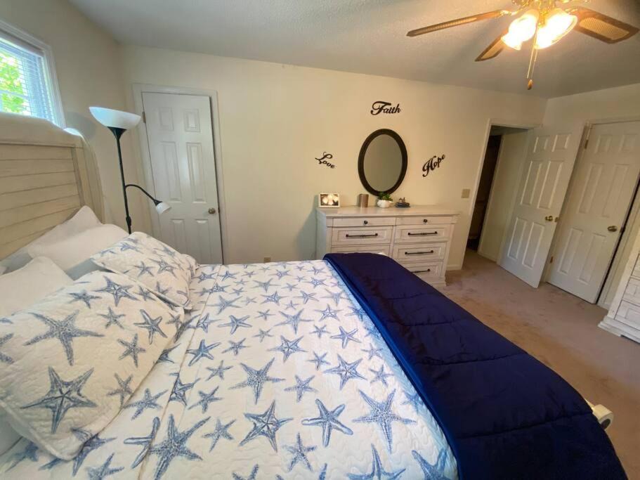 Photo of Bedroom in Macon