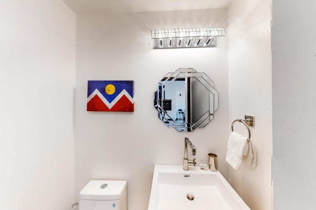 Photo of Bathroom in Highlands Townhomes
