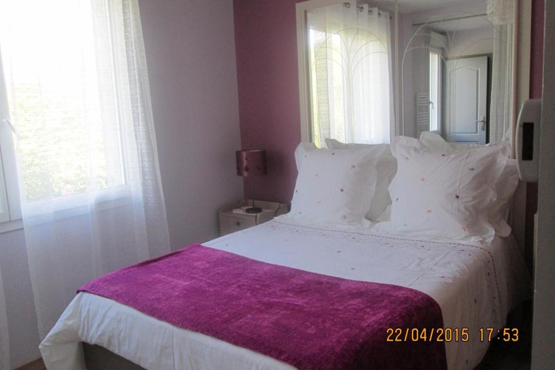 Photo of Bedroom in Mesnard-la-Barotiere