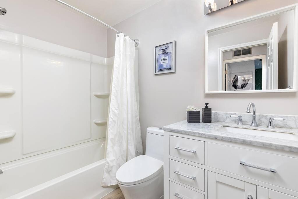 Photo of Bathroom in Pinebrook Estates