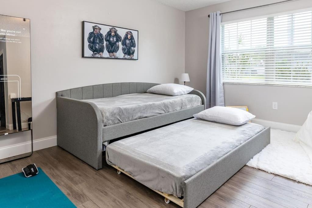 Photo of Bedroom in Pinebrook Estates
