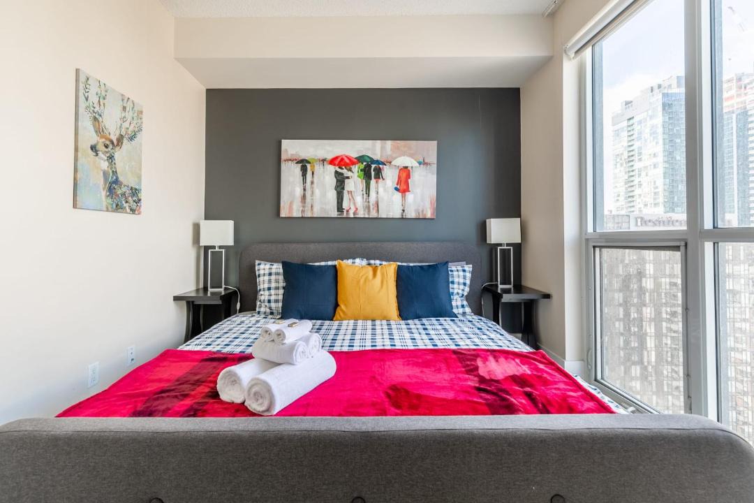 Photo of Bedroom in Toronto Entertainment District