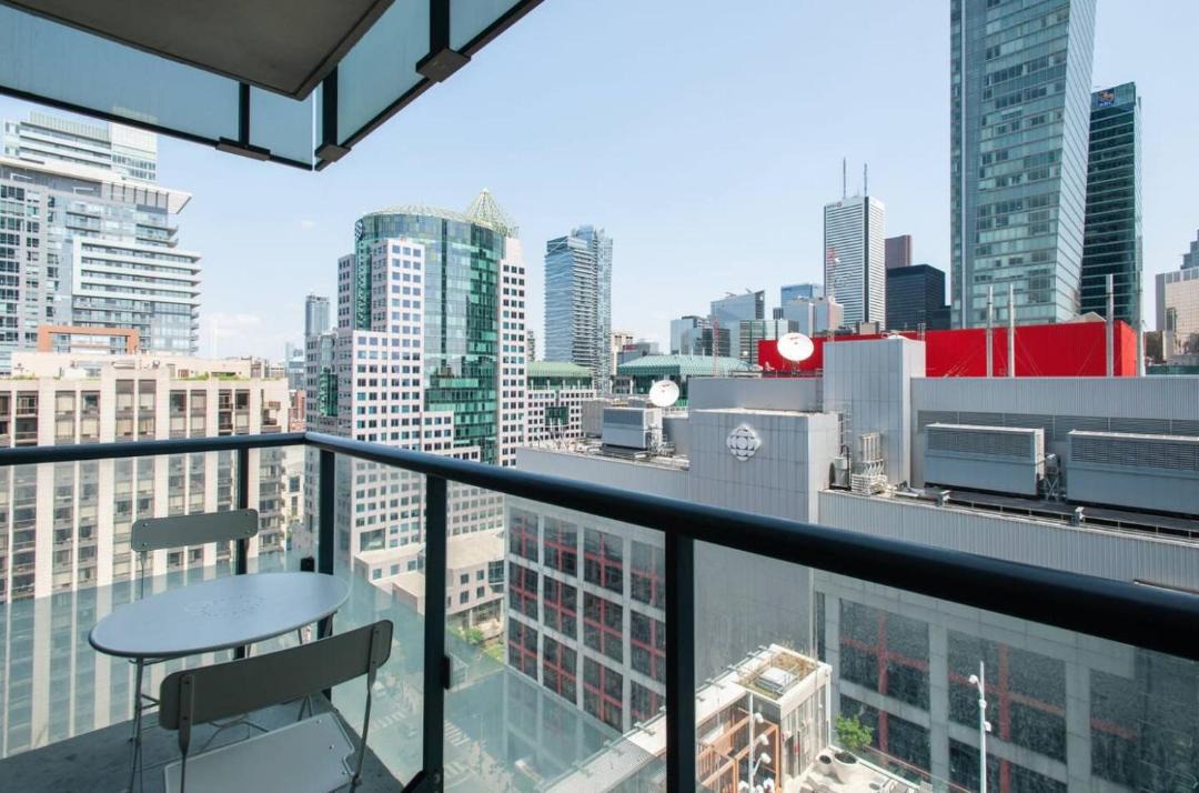 Photo of Patio Balcony in Toronto Entertainment District