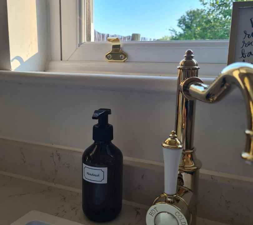 Photo of Bathroom in Etchinghill