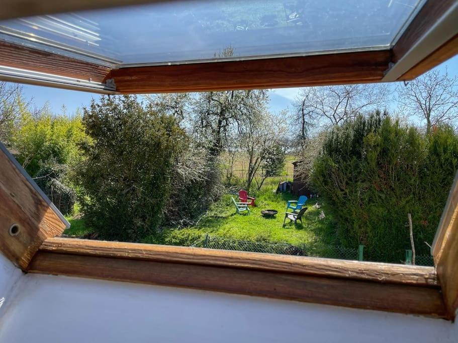 Photo of Patio Balcony in Saint-Hilaire-Saint-Mesmin