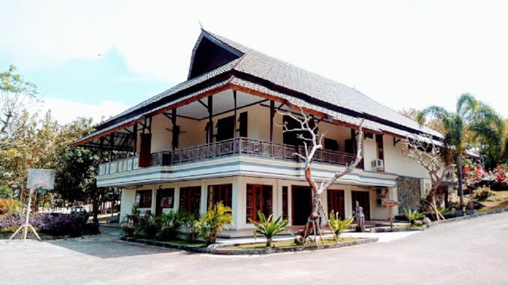 Photo of Others in Saumlaki